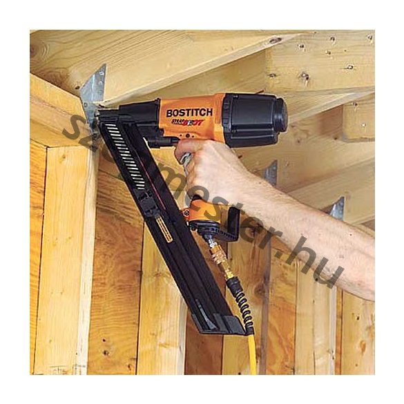 BOSTITCH MCN150-E pontralövő síktáras szegező 